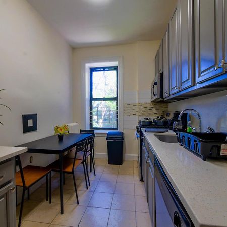 Charming 1Br Apartment Near Nyc Ideal For Urban Explorers Джерси-Сити Экстерьер фото
