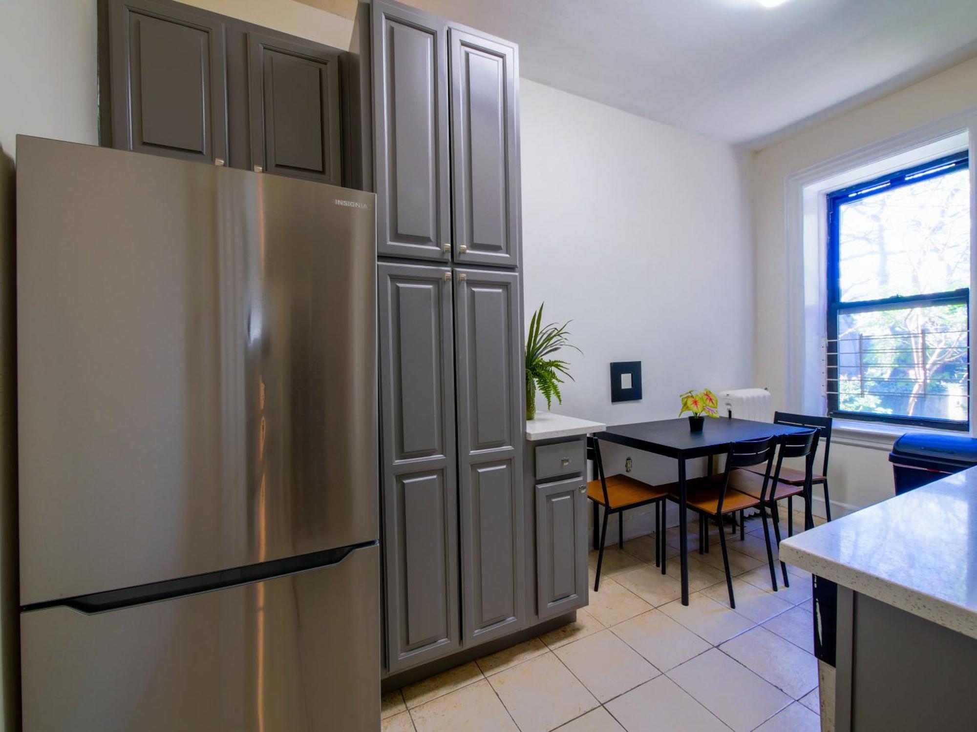 Charming 1Br Apartment Near Nyc Ideal For Urban Explorers Джерси-Сити Экстерьер фото